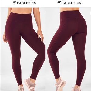 High Waisted Performance Leggings